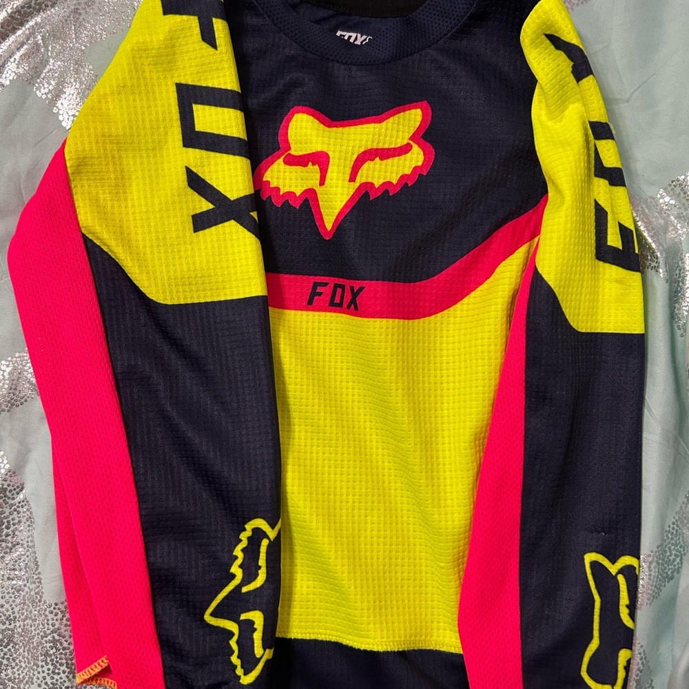 Fox Kids' Vibrant Yellow and Pink Jersey
